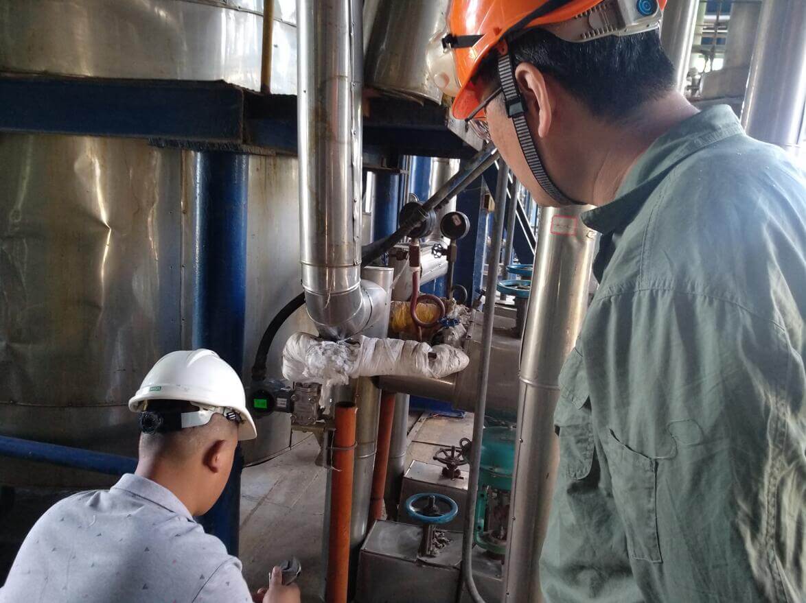 What is the difference between a pressure transducer and a transmitter